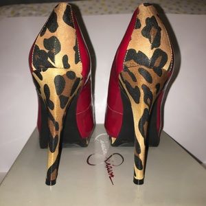 💰SOLD💰SHOE SALE 👠🔥 Jessica Simpson Open Toe Pumps